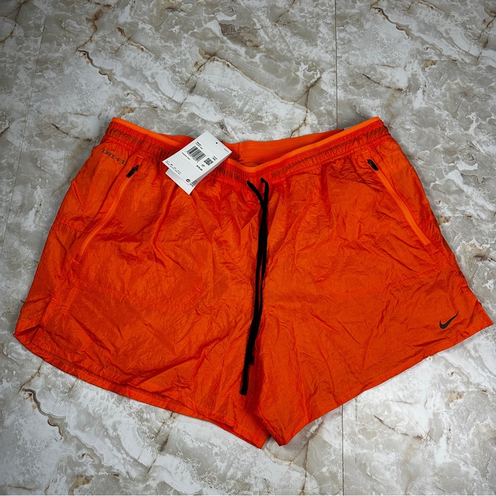 Nike Dri-Fit Stride 5" Running Shorts Men’s Size 2XL Lined FN3391-885 Orange